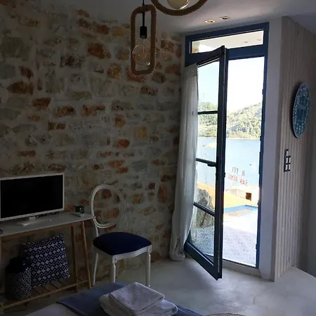 Steps بيت للعطل مدينة سكياثوس